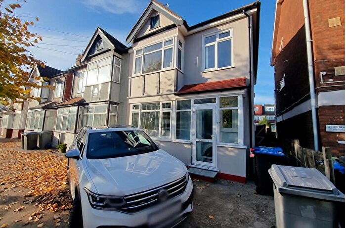 3 Bedroom Semi-Detached House To Rent In Talbot Road, Wembley, Middlesex, HA0