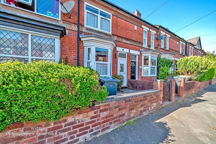 3 Bedroom Terraced House For Sale In Lumley Road, Walsall, WS1