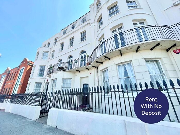 1 Bedroom Flat To Rent In Fort Crescent, Margate, Kent, CT9