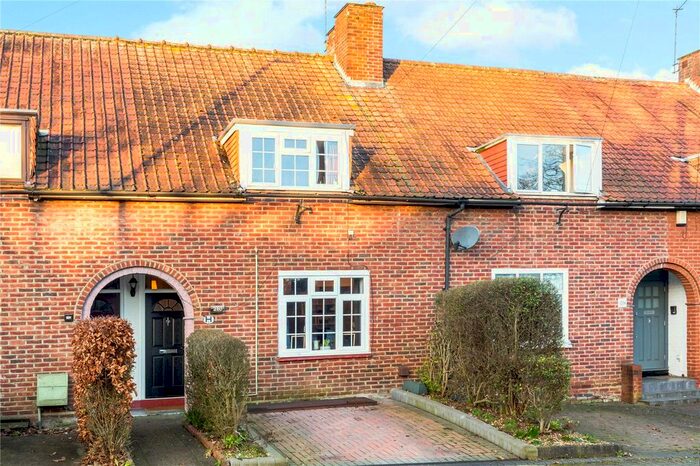 2 Bedroom Terraced House To Rent In Dover House Road, Putney, London SW15