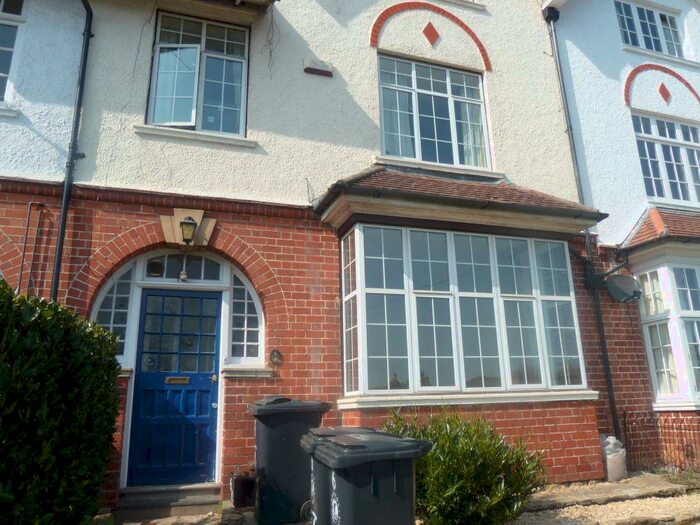 1 Bedroom Apartment To Rent In Redland Hill, Redland, Bristol, BS6
