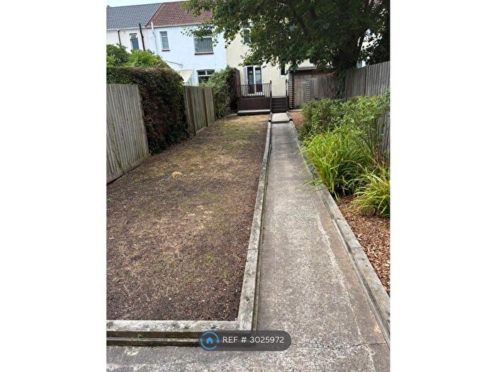 3 Bedroom Terraced House To Rent In Muller Road, Bristol, BS7