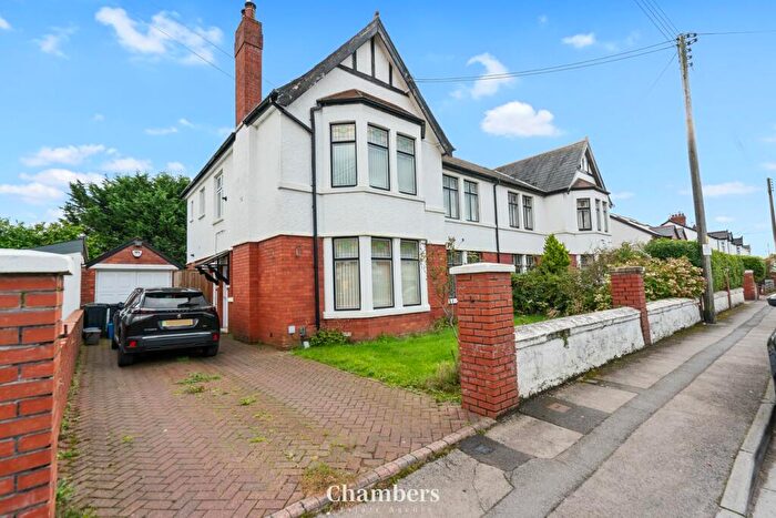 3 Bedroom Apartment To Rent In Bishops Road, Whitchurch, Cardiff, CF14