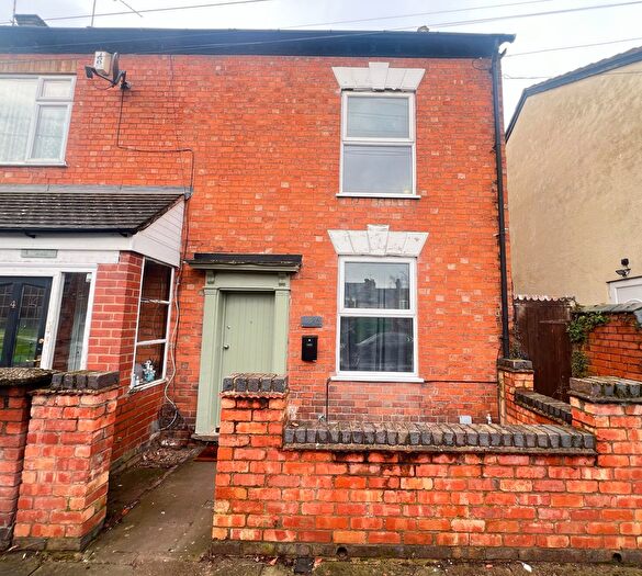 3 Bedroom Terraced House To Rent In Coombe Street, Coventry, CV3