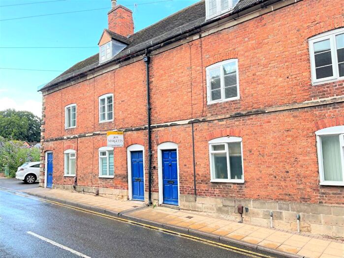 2 Bedroom Terraced House To Rent In The Butts, Warwick, CV34
