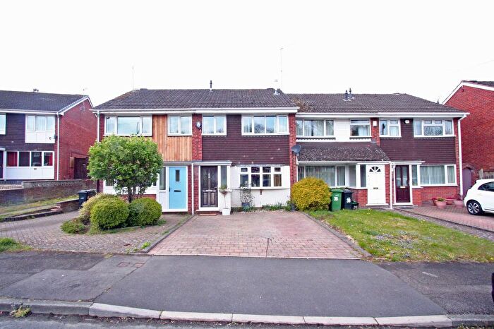 3 Bedroom Terraced House To Rent In Arlington Court, Stourbridge, DY8