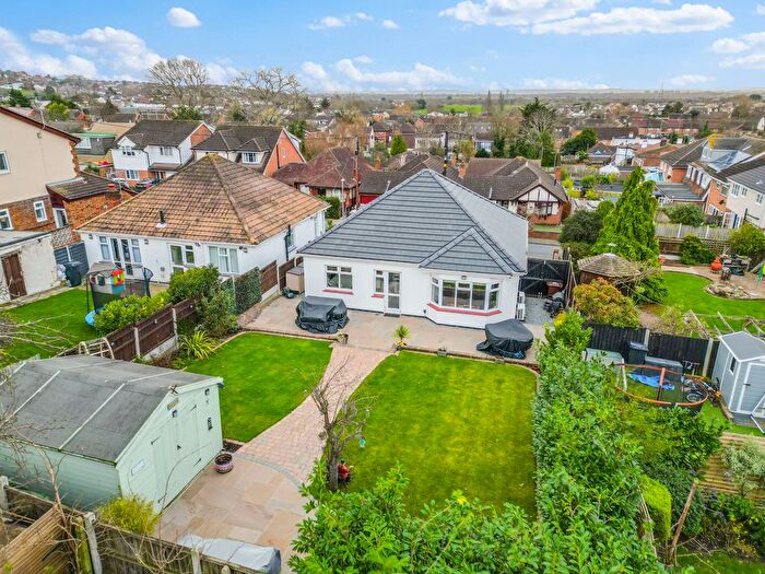 2 Bedroom Detached Bungalow For Sale In Cumberland Avenue, Benfleet, SS7