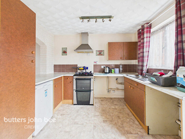 1 Bedroom End Of Terrace House For Sale In Queens Park Gardens, Crewe, CW2