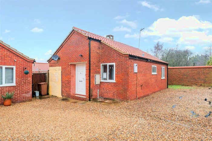 2 Bedroom Detached Bungalow For Sale In Walcups Lane, Great Massingham, King's Lynn, PE32