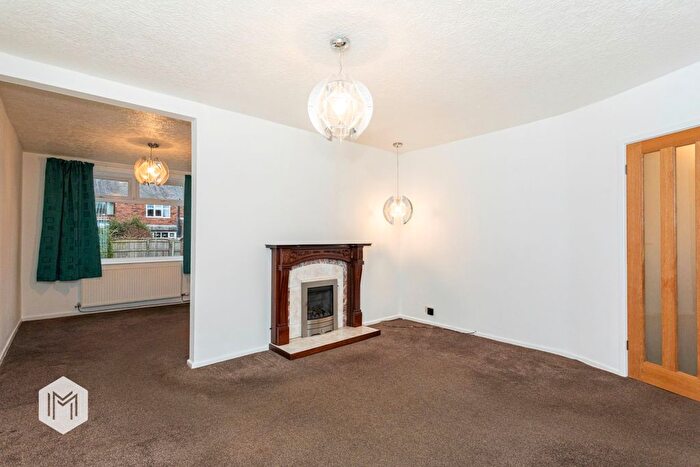 3 Bedroom Semi-Detached House For Sale In Windmill Road, Worsley, Manchester, M28