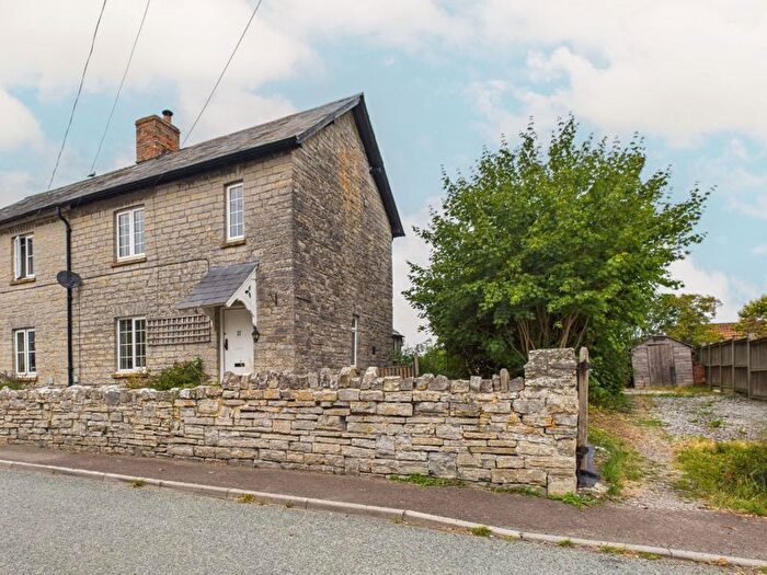 2 Bedroom Semi-Detached House For Sale In Cross Lane, Long Sutton, TA10