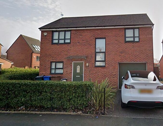4 Bedroom Detached House To Rent In Delaney Way, Manchester, Greater Manchester, M7