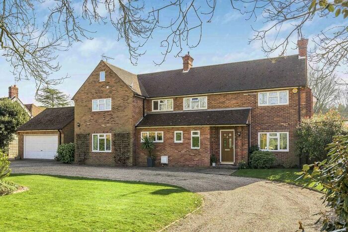 5 Bedroom Detached House To Rent In Letty Green, Hertford, SG14