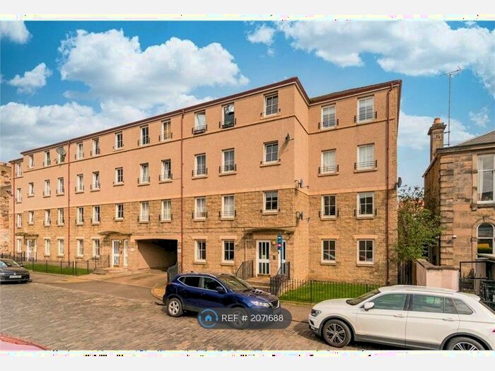 2 Bedroom Flat To Rent In South Fort Street, Edinburgh, EH6