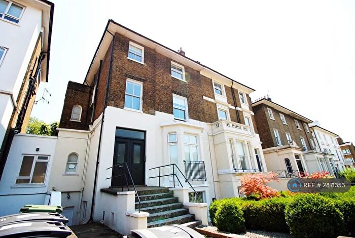 4 Bedroom Flat To Rent In Camden Road, London, NW1