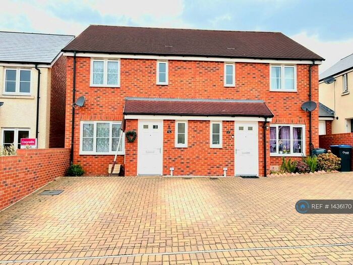 3 Bedroom Semi-Detached House To Rent In The Folly, Amesbury, Salisbury, SP4