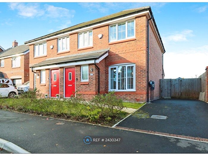 3 Bedroom Semi-Detached House To Rent In Wellings Grove, Arleston, Telford, TF1