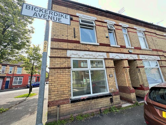 2 Bedroom Terraced House To Rent In Bickerdike Avenue, Manchester, M12