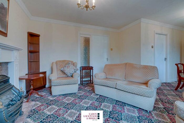 2 Bedroom Bungalow For Sale In Moorhouse Close, Whiston, Rotherham, S60