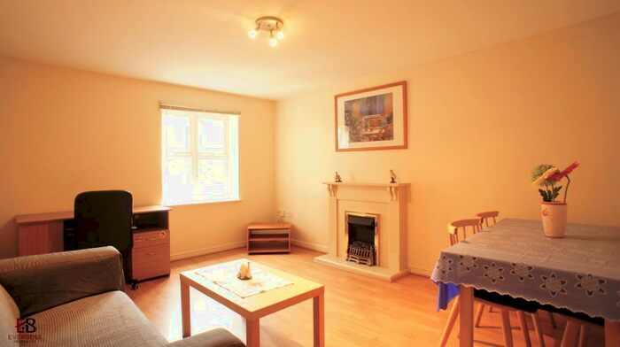 1 Bedroom Apartment To Rent In Blandford Court, Newcastle Upon Tyne, NE4