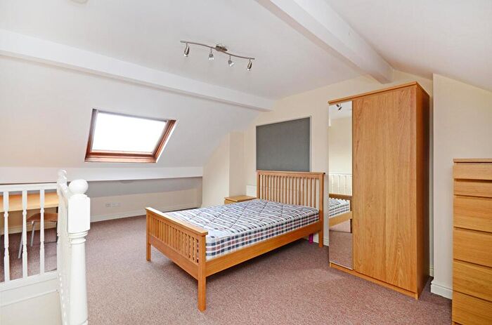 3 Bedroom House To Rent In Neill Road, Sheffield, S11
