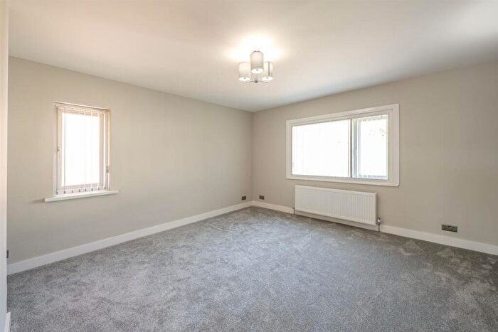 1 Bedroom Flat To Rent In High Street, Wordsley, Stourbridge, DY8
