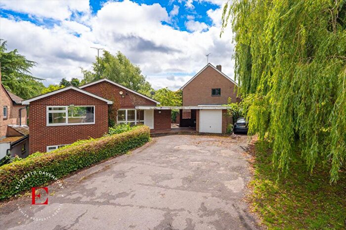 4 Bedroom Detached House For Sale In Humphrey Burton Road, Coventry, CV3