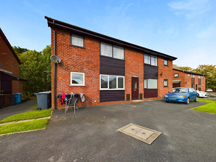 Studio For Sale In Badgers Walk East, Lytham St. Annes, Lancashire, FY8