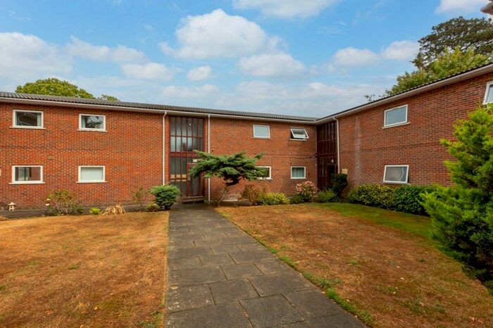 Studio To Rent In St. Johns Road, Sevenoaks, TN13