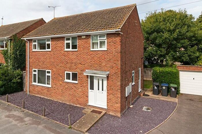 4 Bedroom Detached House For Sale In Whitehall Road, Canterbury, CT2