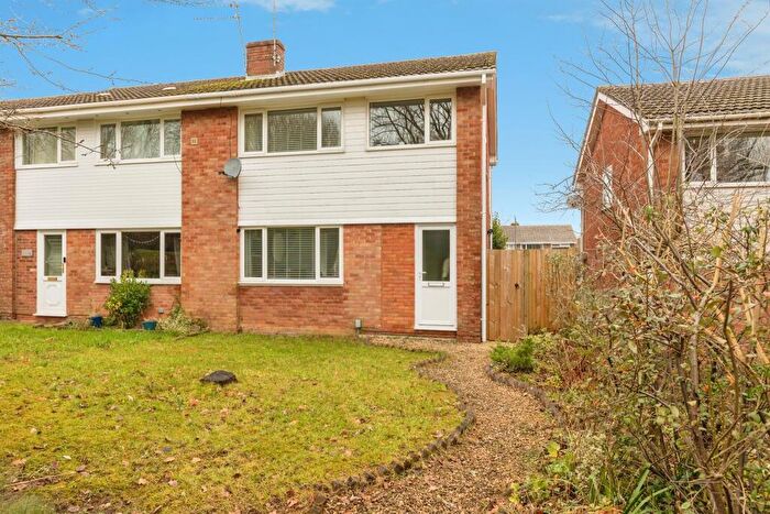 3 Bedroom Semi Detached House For Sale In Goldcrest Road, Chipping Sodbury, Bristol, BS37