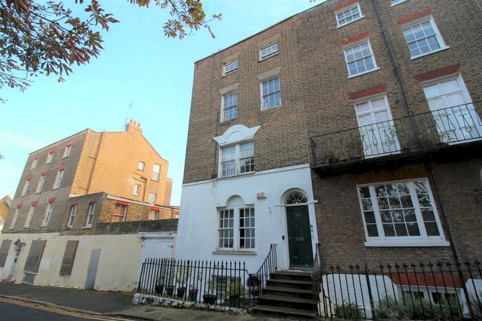 1 Bedroom Flat To Rent In Margate, CT9