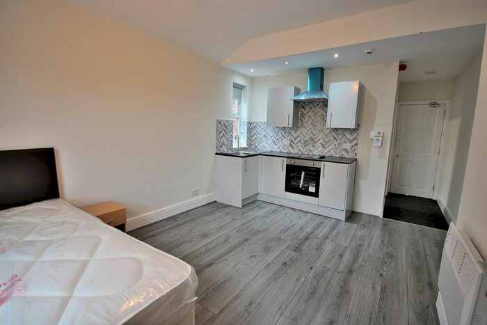 1 Bedroom Studio To Rent In Oxford Avenue, Bootle, L20