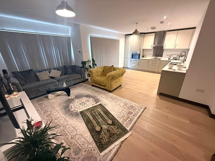 2 Bedroom Apartment For Sale In Merlin Drive, Fletton Quays, Peterborough, PE2