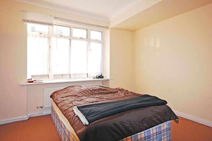 2 Bedroom Flat To Rent In Euston Road, Fitzrovia, London, NW1