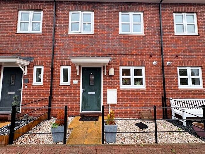 3 Bedroom House To Rent In Braeburn Road, Aylesbury, HP18