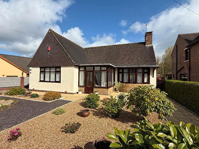 2 Bedroom Detached Bungalow For Sale In Heath House Lane, Bucknall, Stoke On Trent, ST2