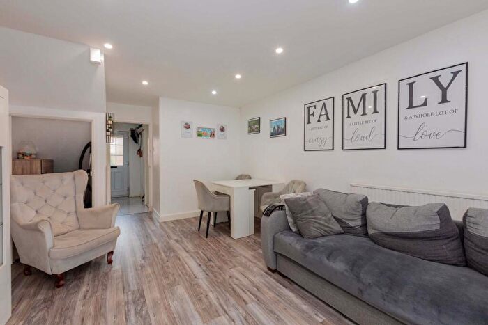 2 Bedroom Terraced House For Sale In Bruce Close, Cippenham, SL1