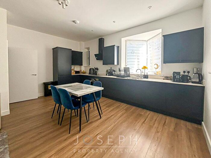 2 Bedroom Apartment To Rent In Princes Street, - Friars Courtyard - Princes Street, IP1