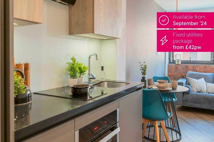 2 Bedroom Apartment To Rent In One Cross Street, M3