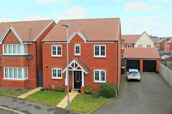 4 Bedroom Detached House For Sale In Hazel Way, Shifnal, TF11