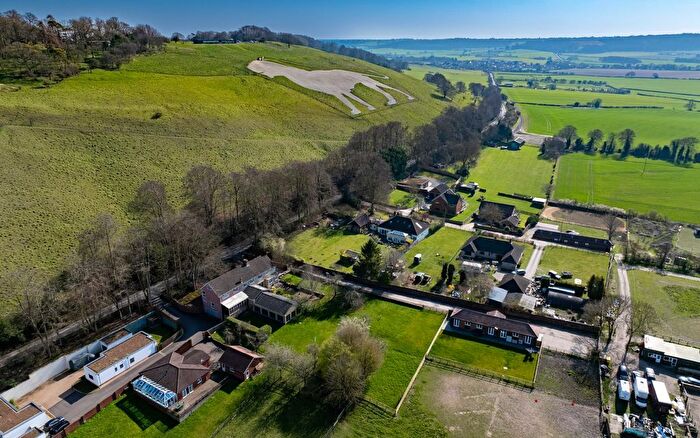 9 Bedroom Detached House For Sale In Dagnall Road, Dunstable, LU6