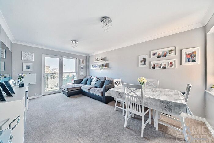 2 Bedroom Flat For Sale In Sidcup High Street, Sidcup, DA14