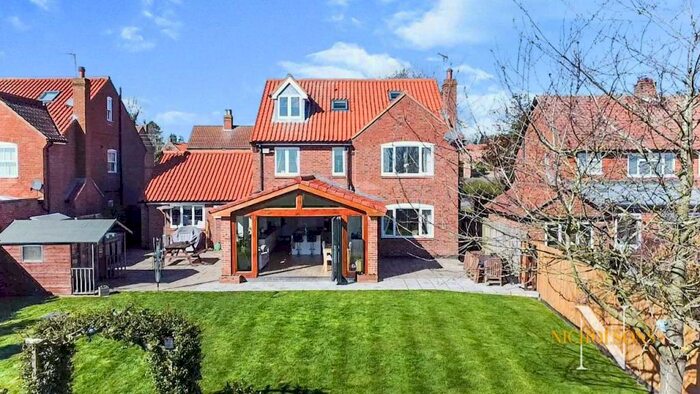 6 Bedroom Detached House For Sale In Main Street, Grove, Retford, Nottinghamshire, DN22