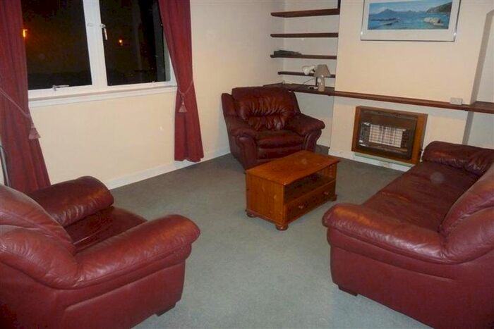 2 Bedroom Flat To Rent In South Gyle Loan, Edinburgh EH12