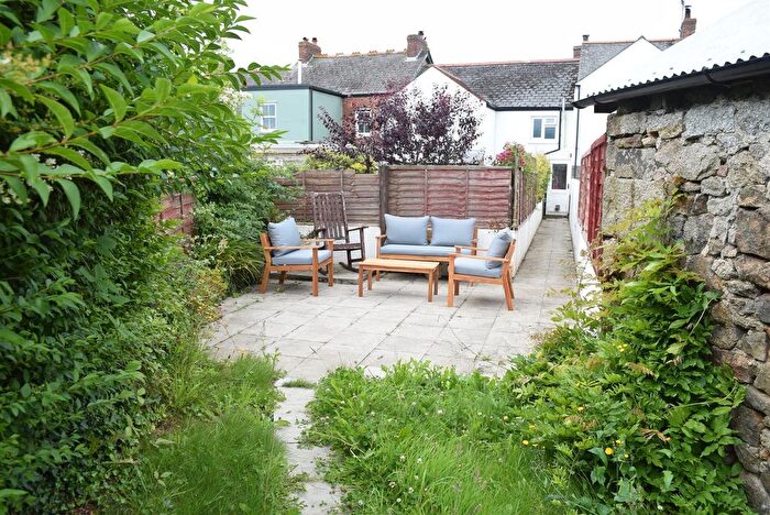 3 Bedroom End Of Terrace House For Sale In Fore Street, Constantine, Falmouth, TR11