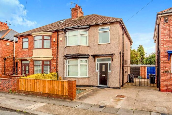 3 Bedroom Semi-Detached House To Rent In Park Lane, Darlington, County Durham, DL1