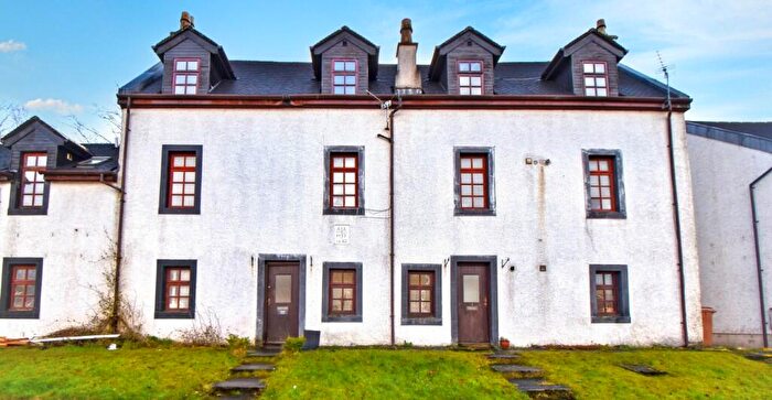 3 Bedroom Flat For Sale In Stewart Place, Nether Catrine, KA5