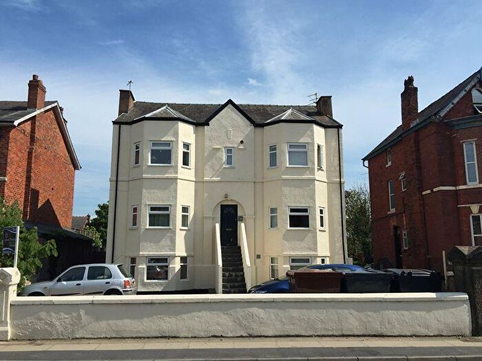 2 Bedroom Flat To Rent In Ash Street, Southport, PR8