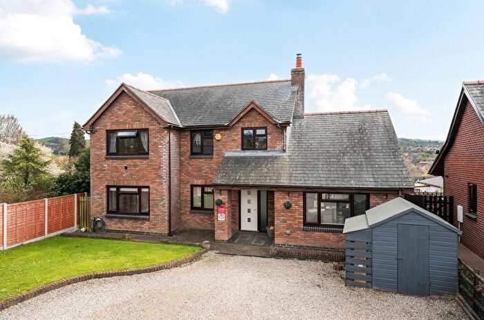 4 Bedroom Detached House For Sale In Barnfields, Newtown, Powys, SY16